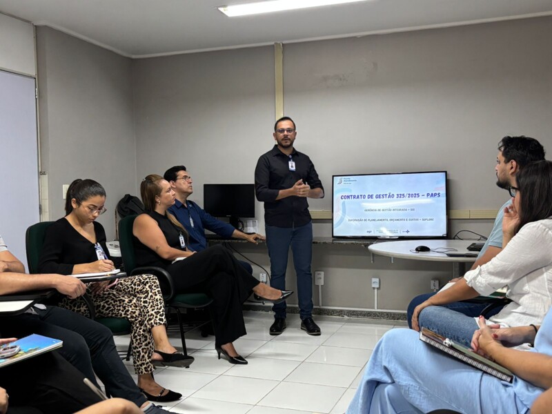 pronto-atendimento-da-praia-do-sua-es-realiza-apresentacao-do-contrato-de-gestao-n-3252025